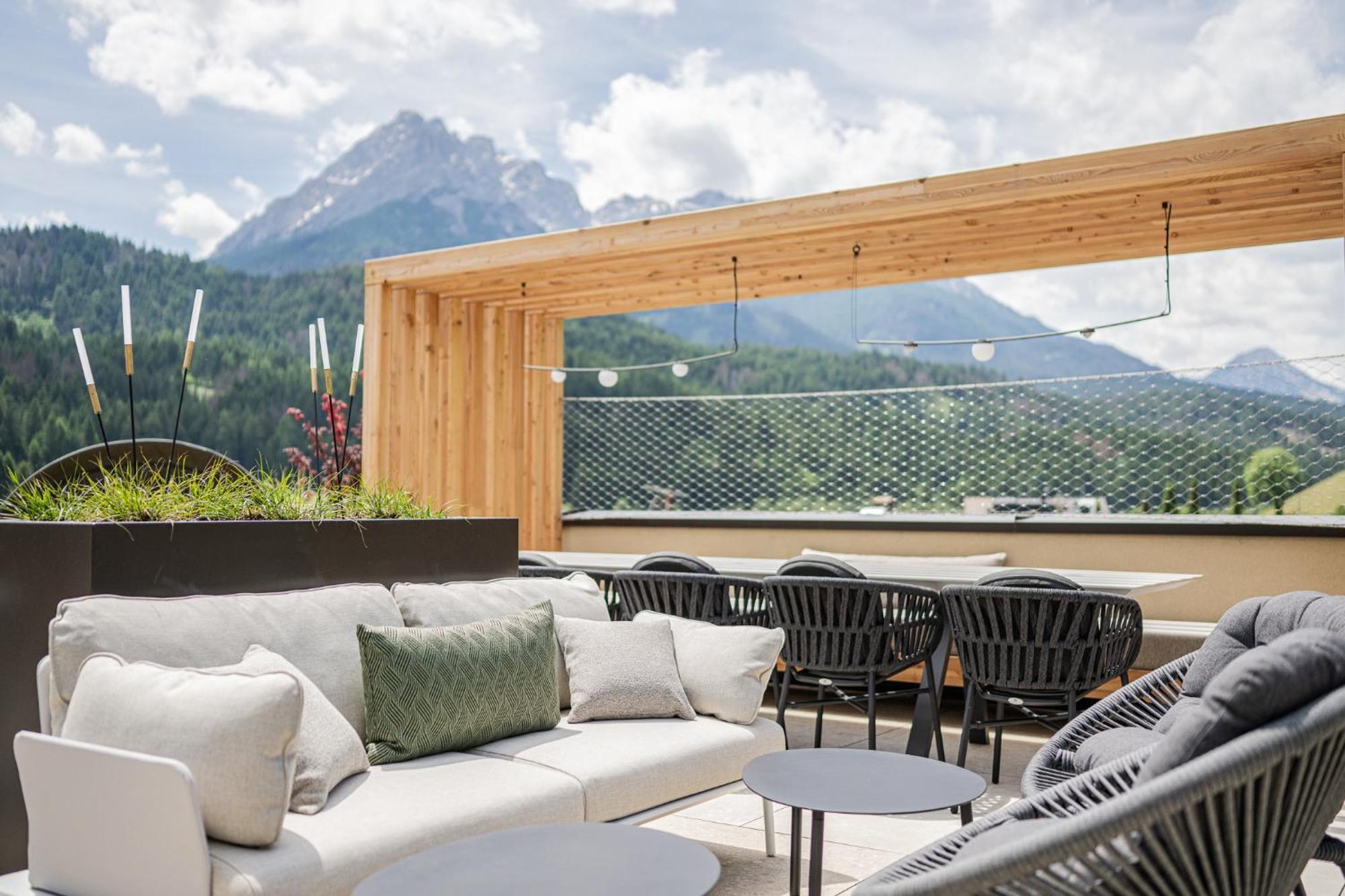 ホテル Loewe Dolomites サン・カンディド エクステリア 写真