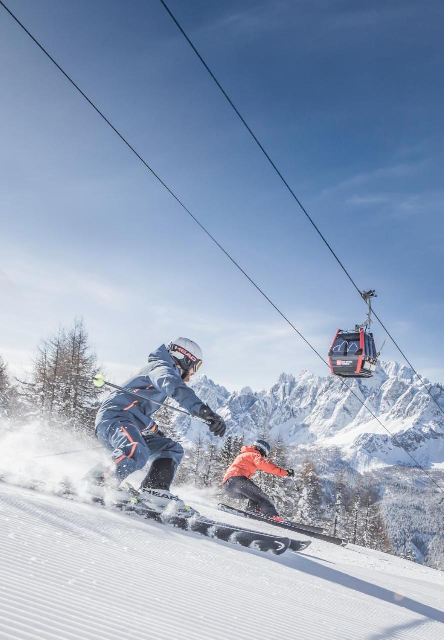 ホテル Loewe Dolomites サン・カンディド エクステリア 写真